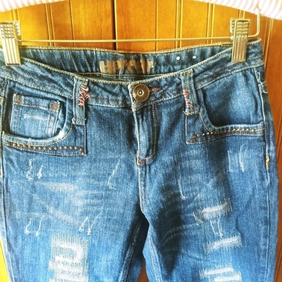 Uproar Blue Denim Jeans - Picture 2 of 8